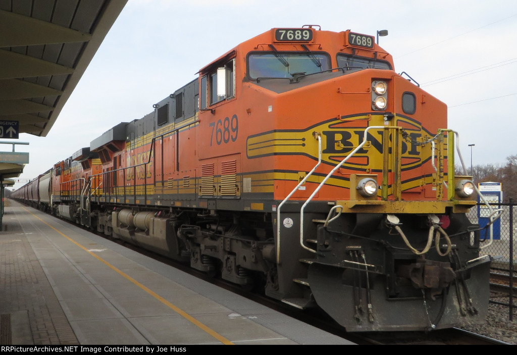 BNSF 7689 East